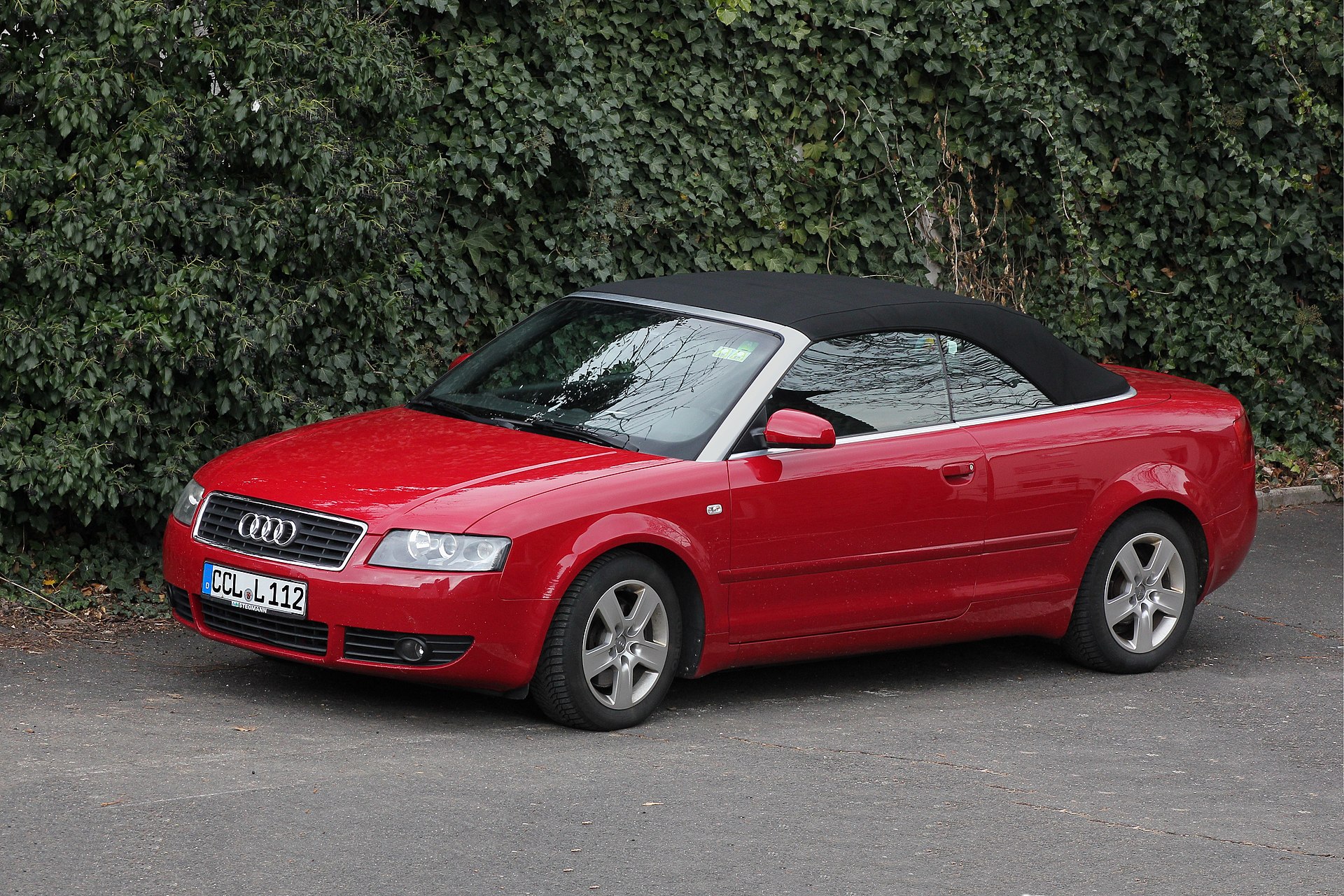 Audi A4 Modellbild für Schweizer Typenschein- und Fahrzeugdaten