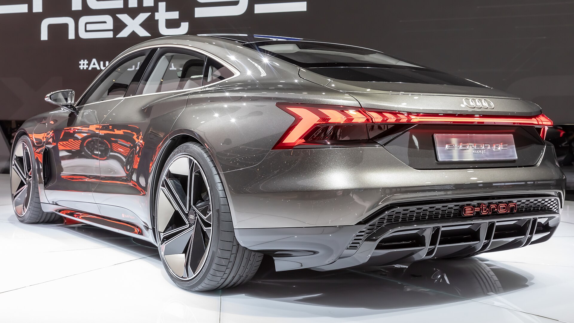 Audi e-tron GT Modellbild für Schweizer Typenschein- und Fahrzeugdaten