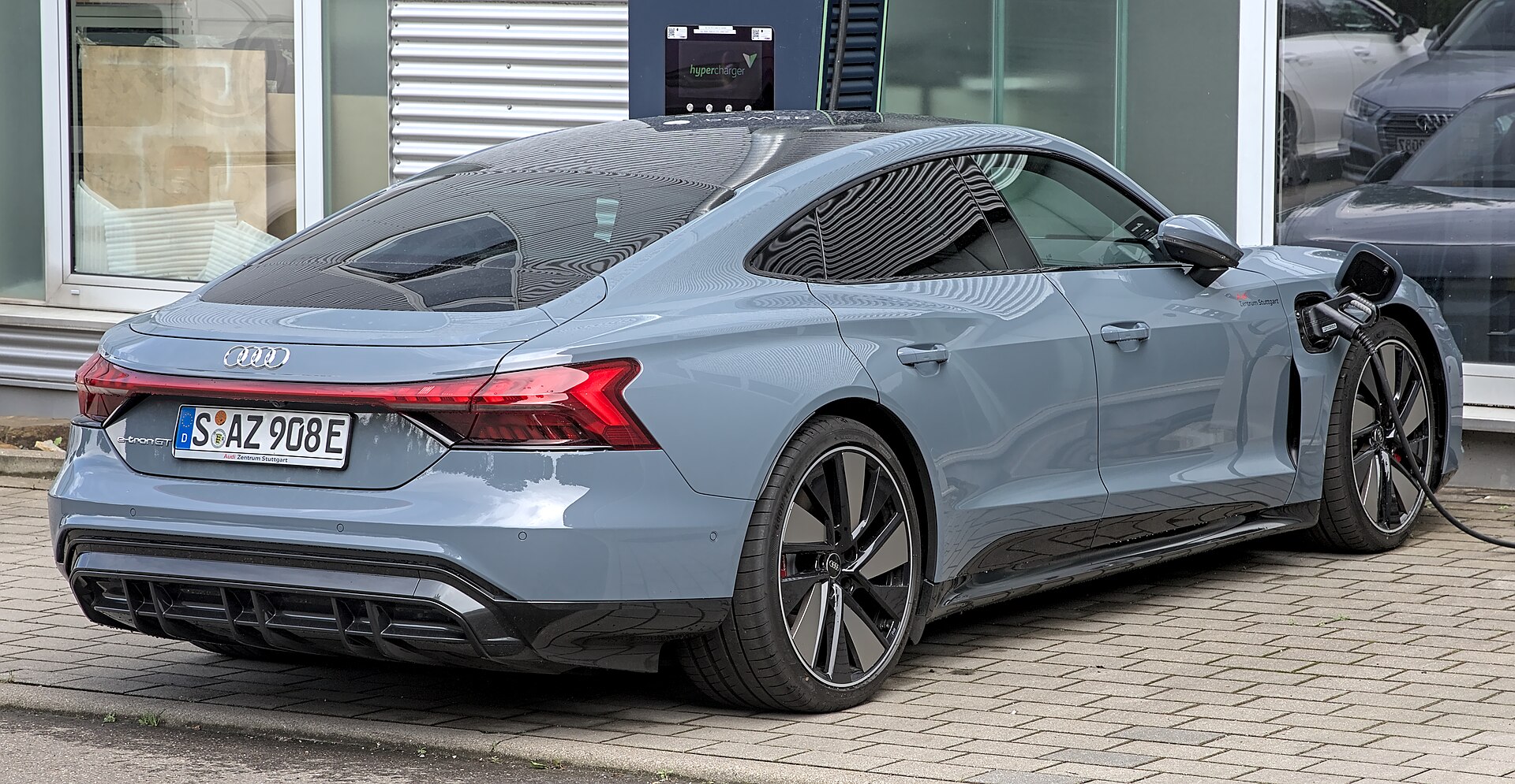 Audi e-tron Modellbild für Schweizer Typenschein- und Fahrzeugdaten