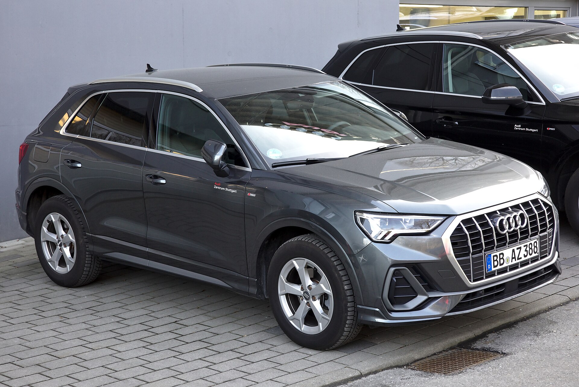 Audi Q3 Modellbild für Schweizer Typenschein- und Fahrzeugdaten